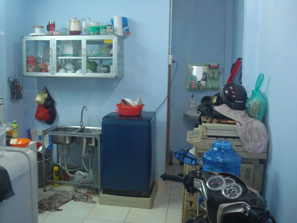 Nhà đẹp 3x10 chính chủ, 1 lầu 2 WC, SH, ở ngay, đầy đủ nội thất, gần chợ Bình Long, Trường, siêu thị - 3