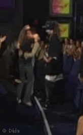 earthcom-billtomhugxDe1ec.gif earthcom-billtomhugxDe1ec.gif
