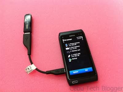 Nokia-N8-USB-On-The-Go.jpg