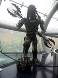 http://i199.photobucket.com/albums/aa189/jaka013/Hangar-7/029Predator1.jpg