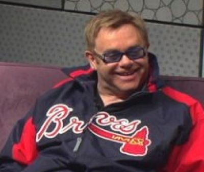 Elton-John-Braves-Fan_zps459d0634.jpg