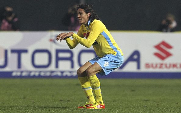 crouchingCavani.jpg