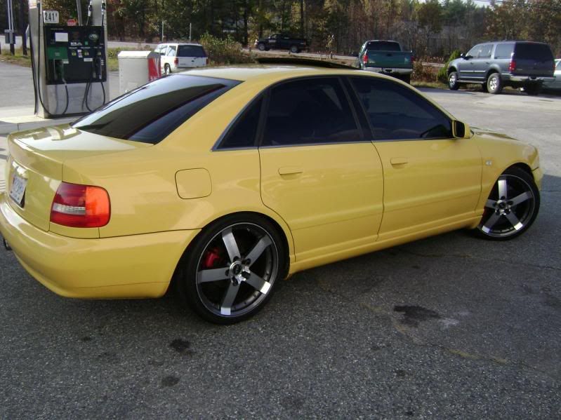 Audi S4 Yellow