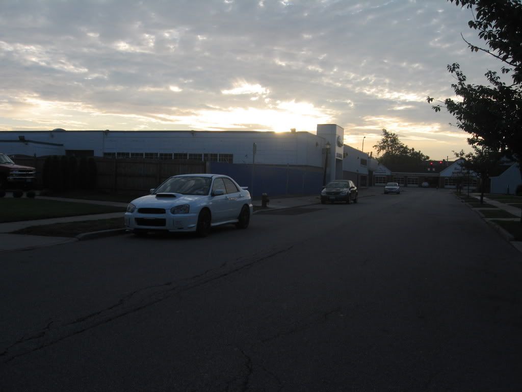 http://i199.photobucket.com/albums/aa218/chino_sti/sunrise080.jpg