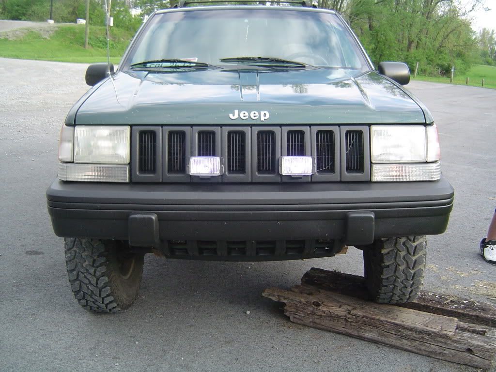 Jeep zj front bumper trim