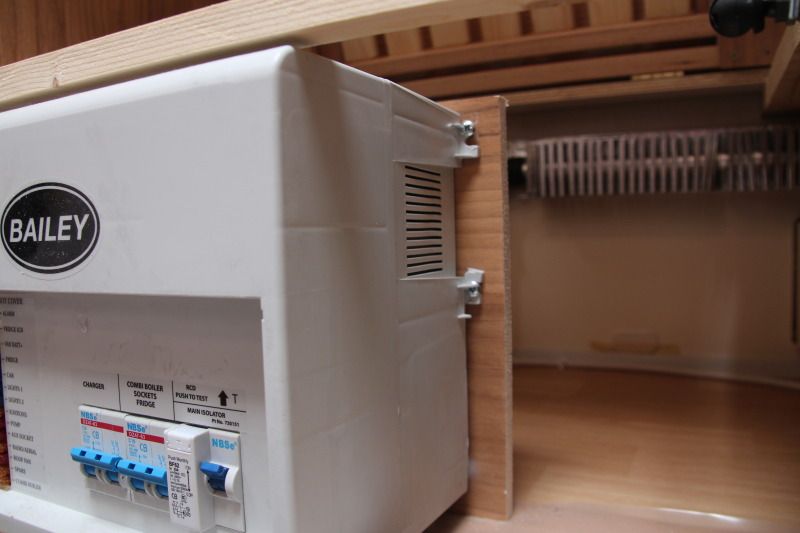 Two Problems In One... Alde Heating And Pdu Bailey Caravans Caravan