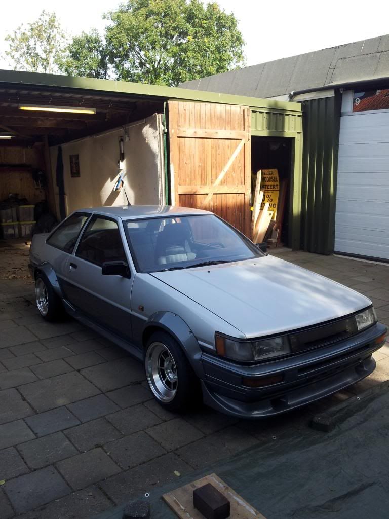 [Image: AEU86 AE86 - project coupe 2]