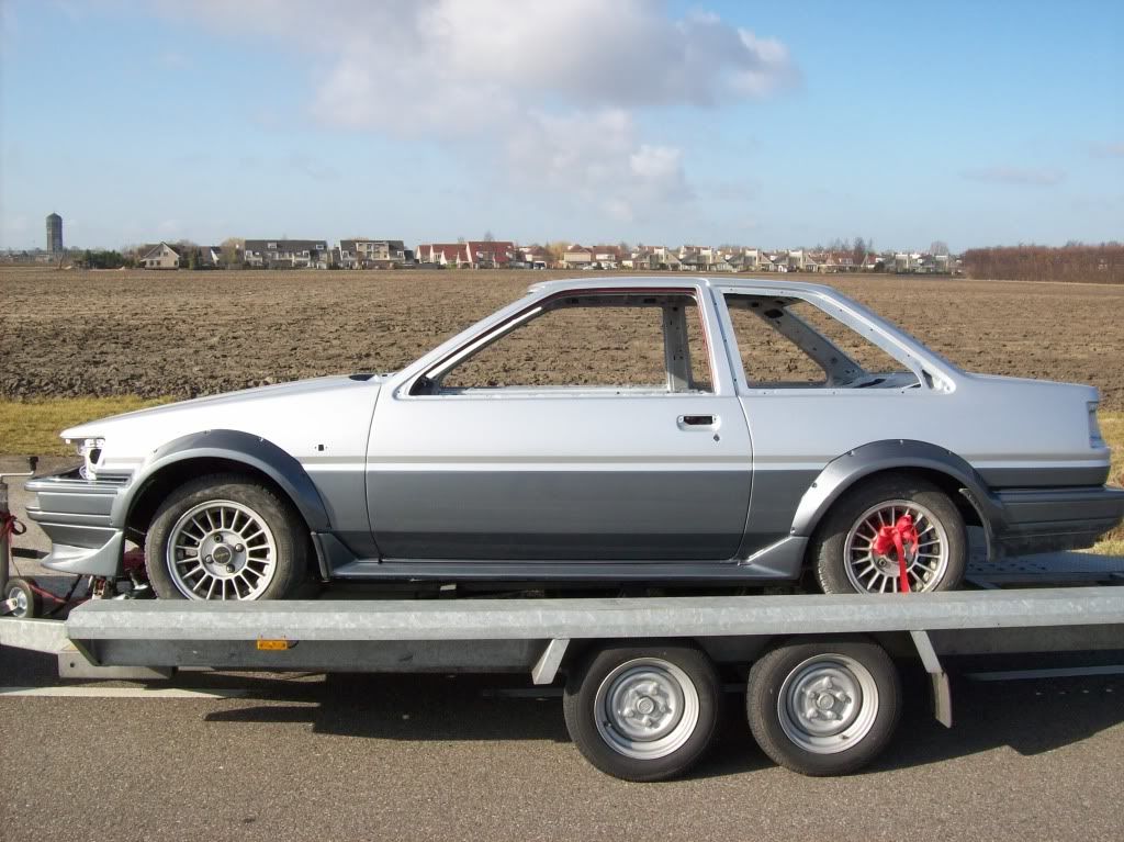 [Image: AEU86 AE86 - project coupe 2]