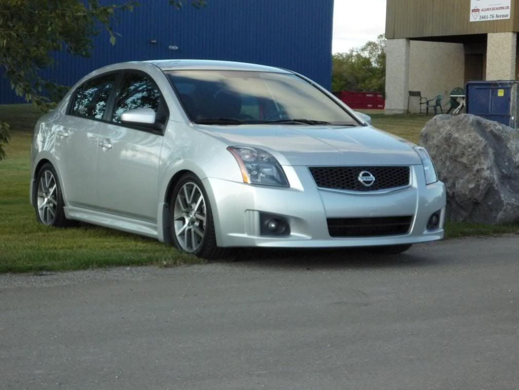 http://i199.photobucket.com/albums/aa56/Nissan69/Spec%20V/P1010070.jpg