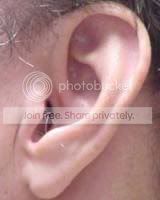 human-ear-bg.jpg